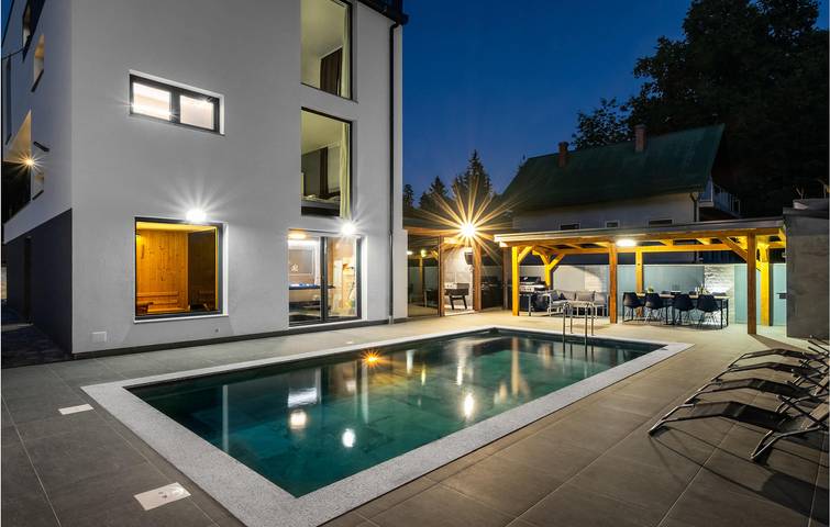 Gemütliche 2-Zimmer-Wohnung mit beheiztem Pool und Terrasse in Pozega-Slawonien