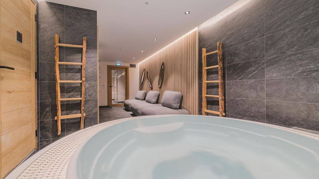Entire holiday apartment, Ferienwohnung für 8 Personen (87 m²) in Plan Peisey in Vanoise National Park