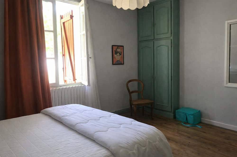 Apartamento entero, Pleasant little house located in the Pyrenees National Park. in Pierrefitte-Nestalas, Parque nacional de los Pirineos