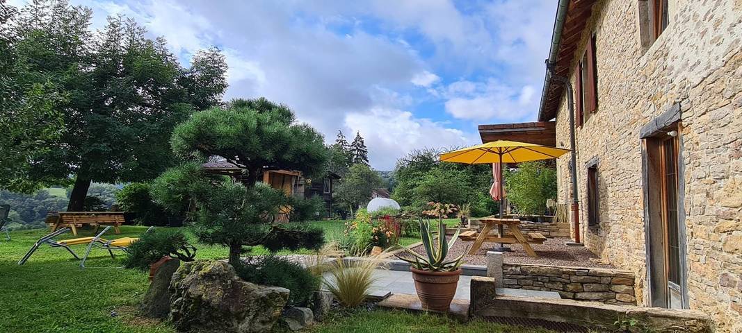 Gîte pour 10 personnes, avec jardin et terrasse dans le Doubs - 3