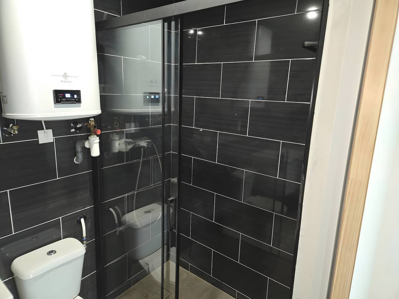 Estudio entero, Estudio 'Canto Cigalo Rdc 2' con Wi-Fi y Aire Acondicionado in Robion, Parque natural regional del Luberon