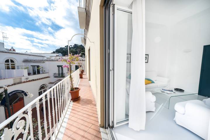 Gîte pour 7 personnes, avec balcon à Capri - 4
