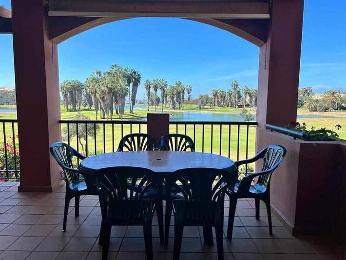 Appartement de vacances pour 5 personnes, avec balcon et piscine