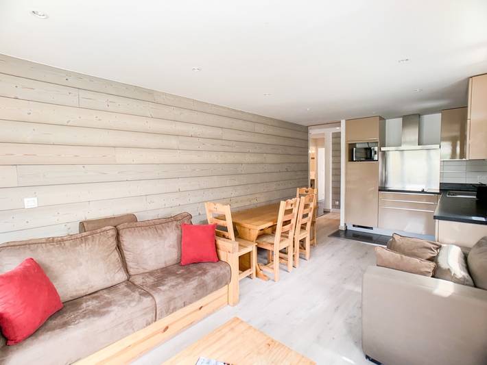 Chalet for 9 people, with Balcony in Tignes