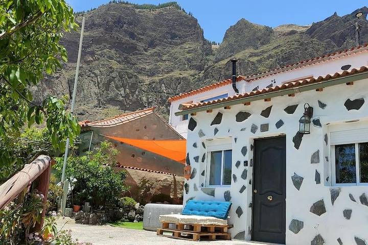 Gîte pour 4 personnes, avec terrasse ainsi que jardin et vue, animaux acceptés à Tejeda - 4