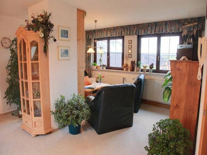 Ferienwohnung für 4 Personen, mit Ausblick und Garten in Frankenblick - 2
