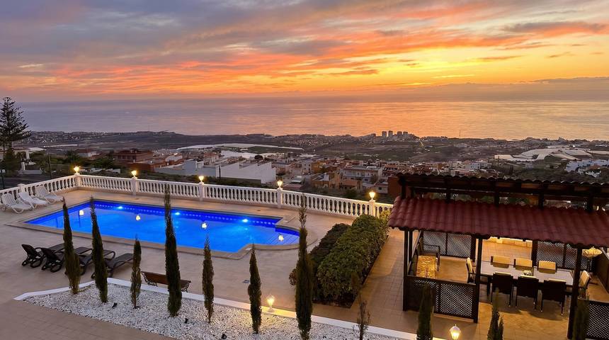 Holiday rental for 11 people, with Garden in Adeje