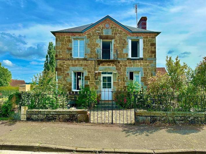 Location de vacances pour 6 personnes, avec jardin et vue à Rânes - 2