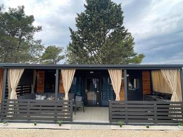 Camping für 6 Personen, mit Whirlpool und Garten, kinderfreundlich in Privlaka