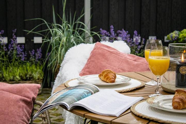 Ferienwohnung für 3 Personen, mit Balkon und Terrasse sowie Garten und Ausblick in Bad Schwartau