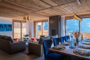 Chalet pour 14 personnes, avec sauna et terrasse, animaux acceptés à Vaujany