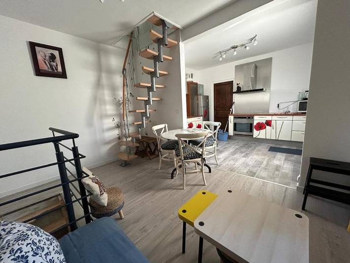 Location de vacances pour 8 personnes, avec Terrasse à Buthiers