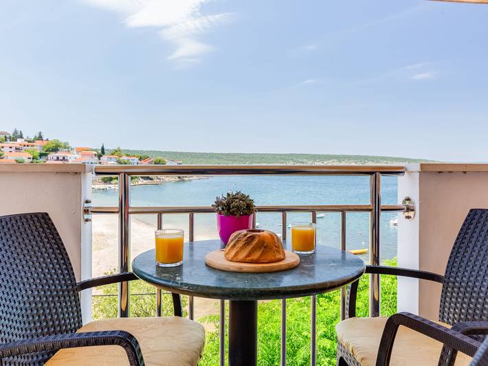 Ferienwohnung für 3 Personen, mit Balkon und Garten in Obrovac - 2