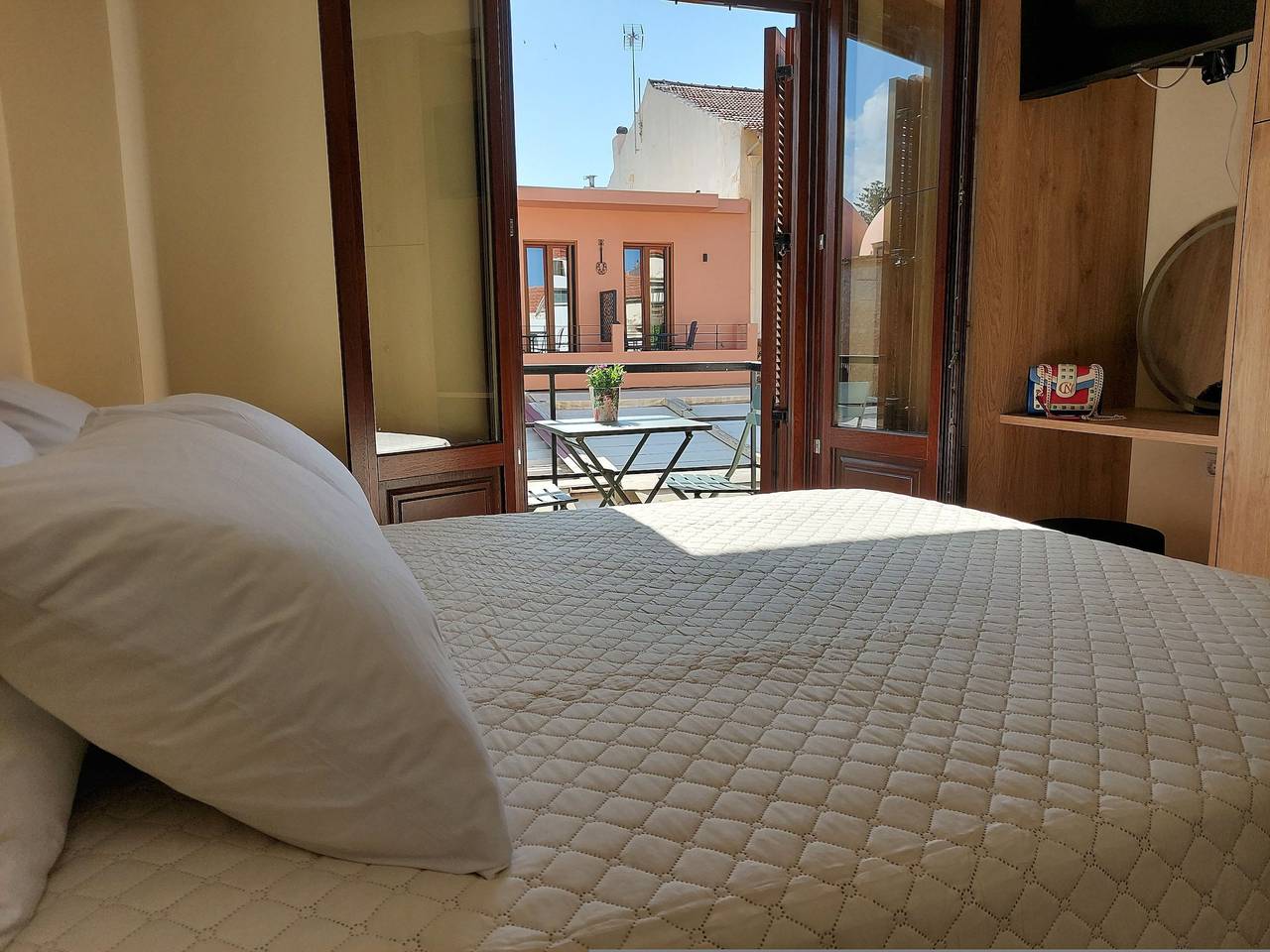 Ganze Wohnung, Ferienwohnung für 2 Personen mit Balkon in Rethymno (Stadt), Rethymno und Umgebung