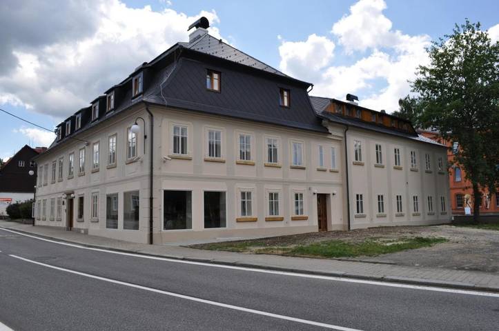 BnB für 9 Personen, mit Ausblick und Sauna sowie Garten in Elbsandsteingebirge