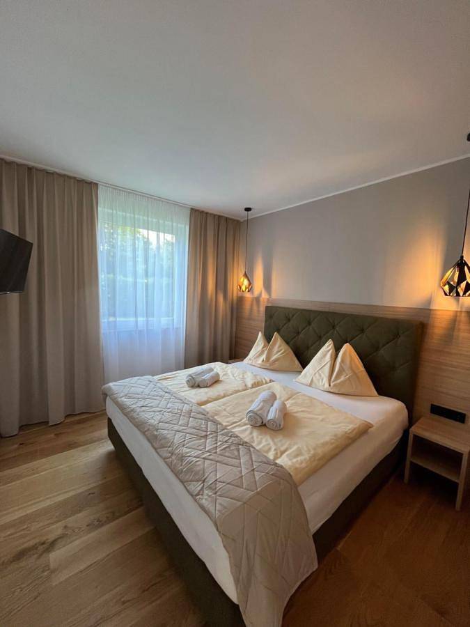 Ferienwohnung für 5 Personen, mit Balkon und Garten