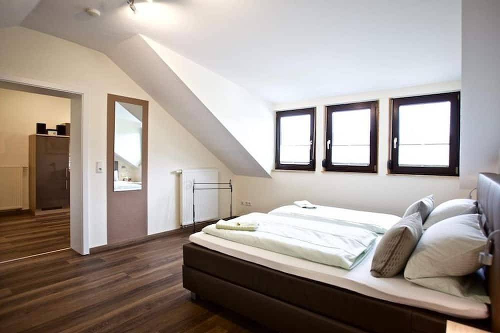 Ganze Wohnung, 2-Bettwohnung, Abendsonne - Wein- & Wohngut Paulushof in Pünderich, Traben-Trarbach und Umbegung