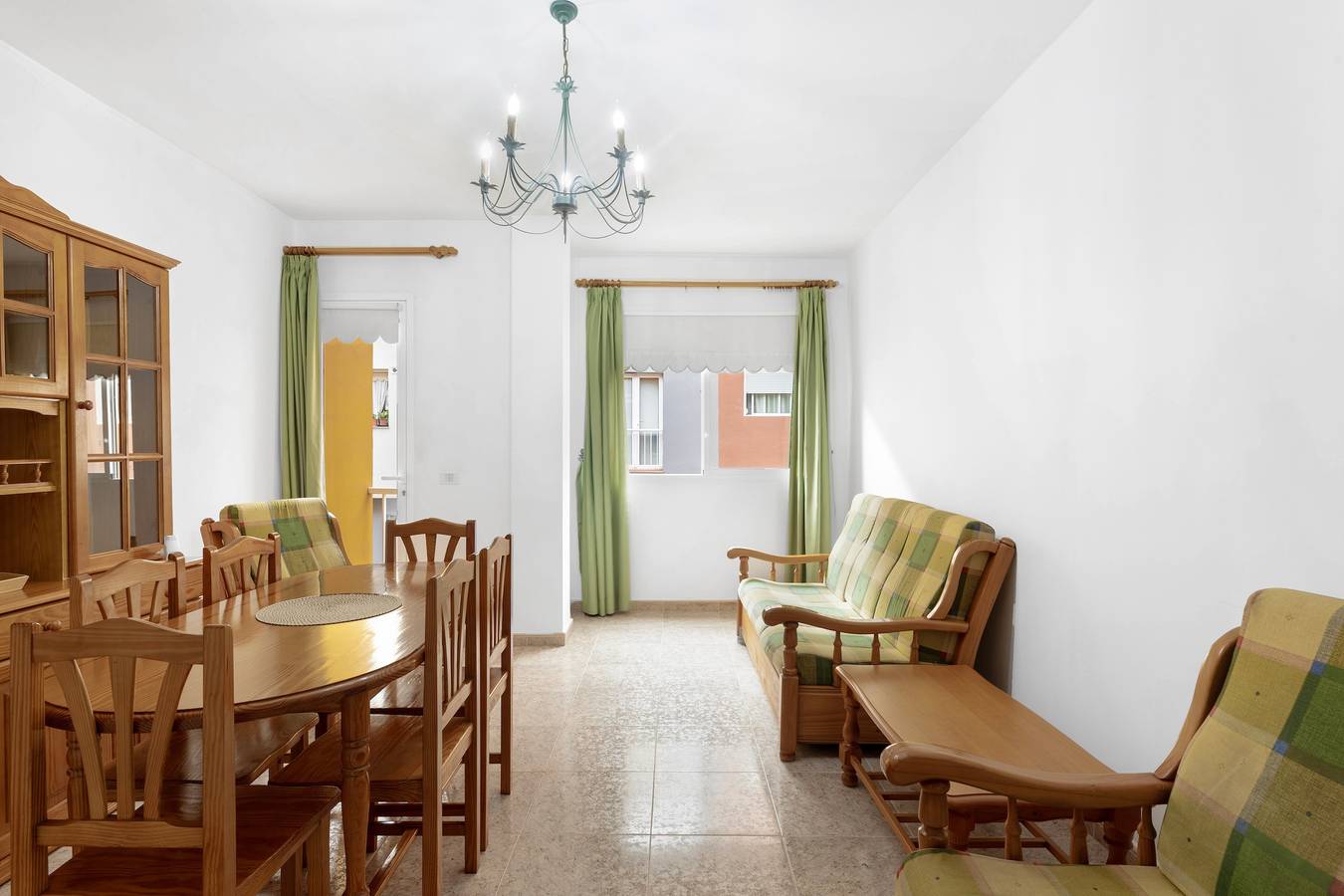 Appartement entier, « Piso Leoncio » avec vue sur la montagne, balcon et Wi-Fi in Breña Alta, La Palma Sud