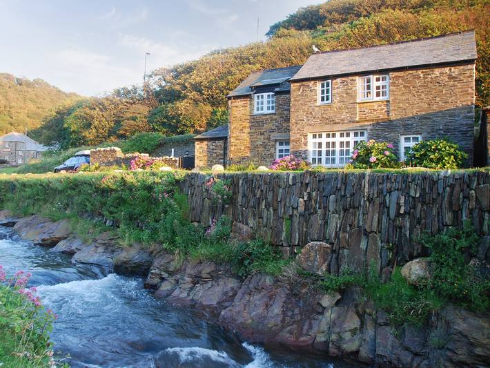 Cottage for 5 people, with garden in Boscastle