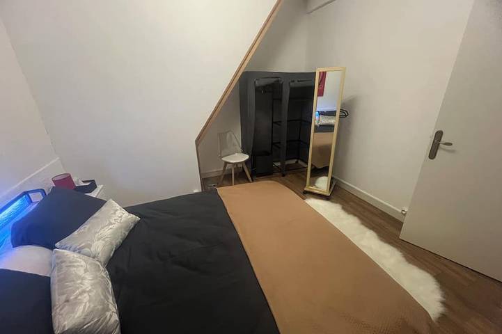 Location de vacances pour 6 personnes, avec jardin à Bléneau - 2