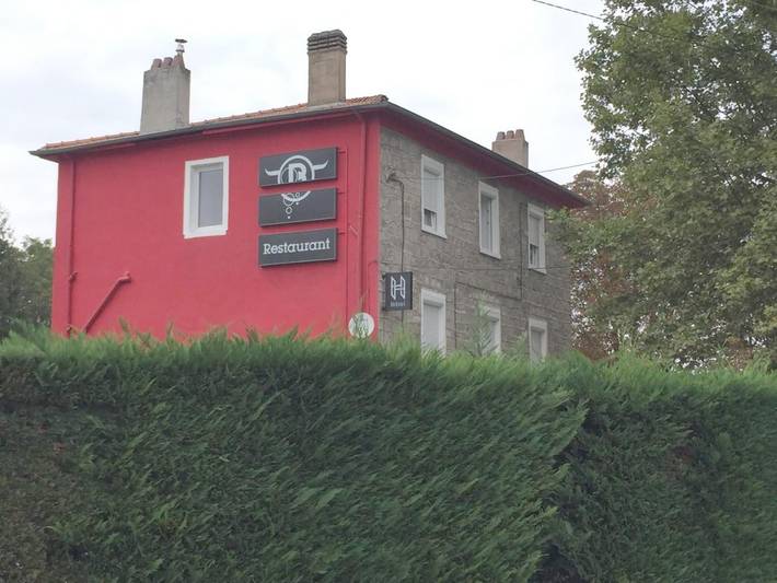 Hôtel pour 3 personnes, avec jardin et terrasse à Saint-Genis-Laval - 3