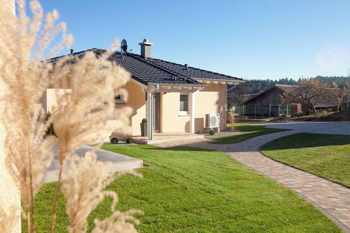 Ferienhaus für 4 Personen, mit Garten und Sauna, mit Haustier