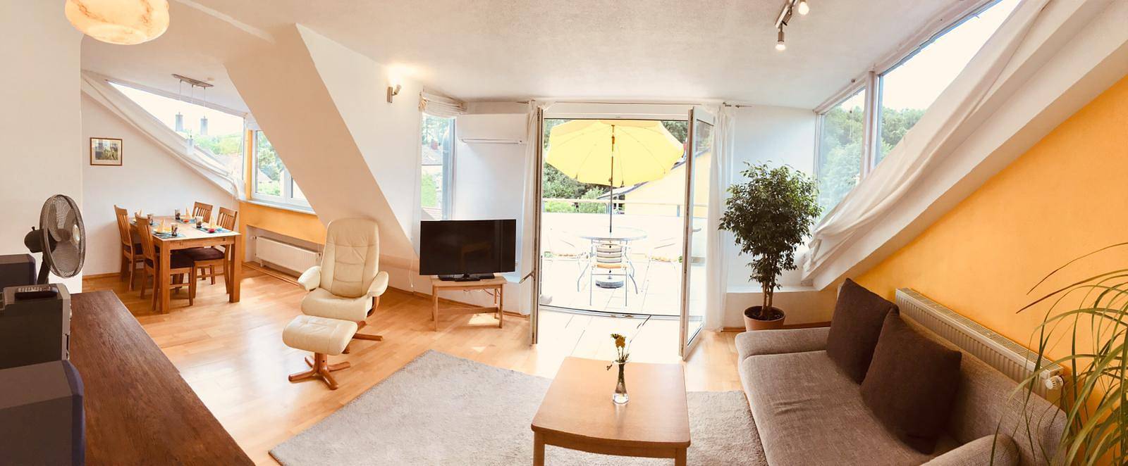 Ganze Ferienwohnung, Arianes Ferienwohnung - Ferienwohnung, 50qm, 2 Schlafzimmer, max. 4 Personen in Meersburg, Region Bodensee-Oberschwaben