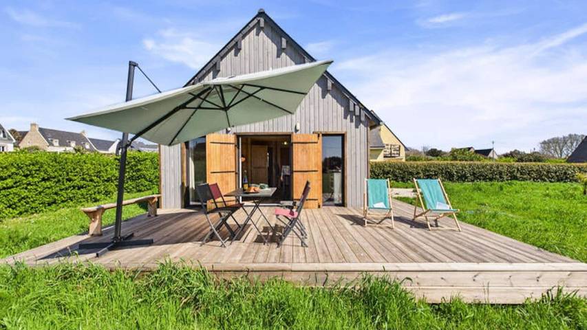 Gîte pour 5 personnes, avec terrasse dans Plage Du Steir Penmarc H