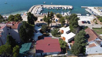 Camping für 4 Personen, mit Garten und Ausblick, mit Haustier in Zadar