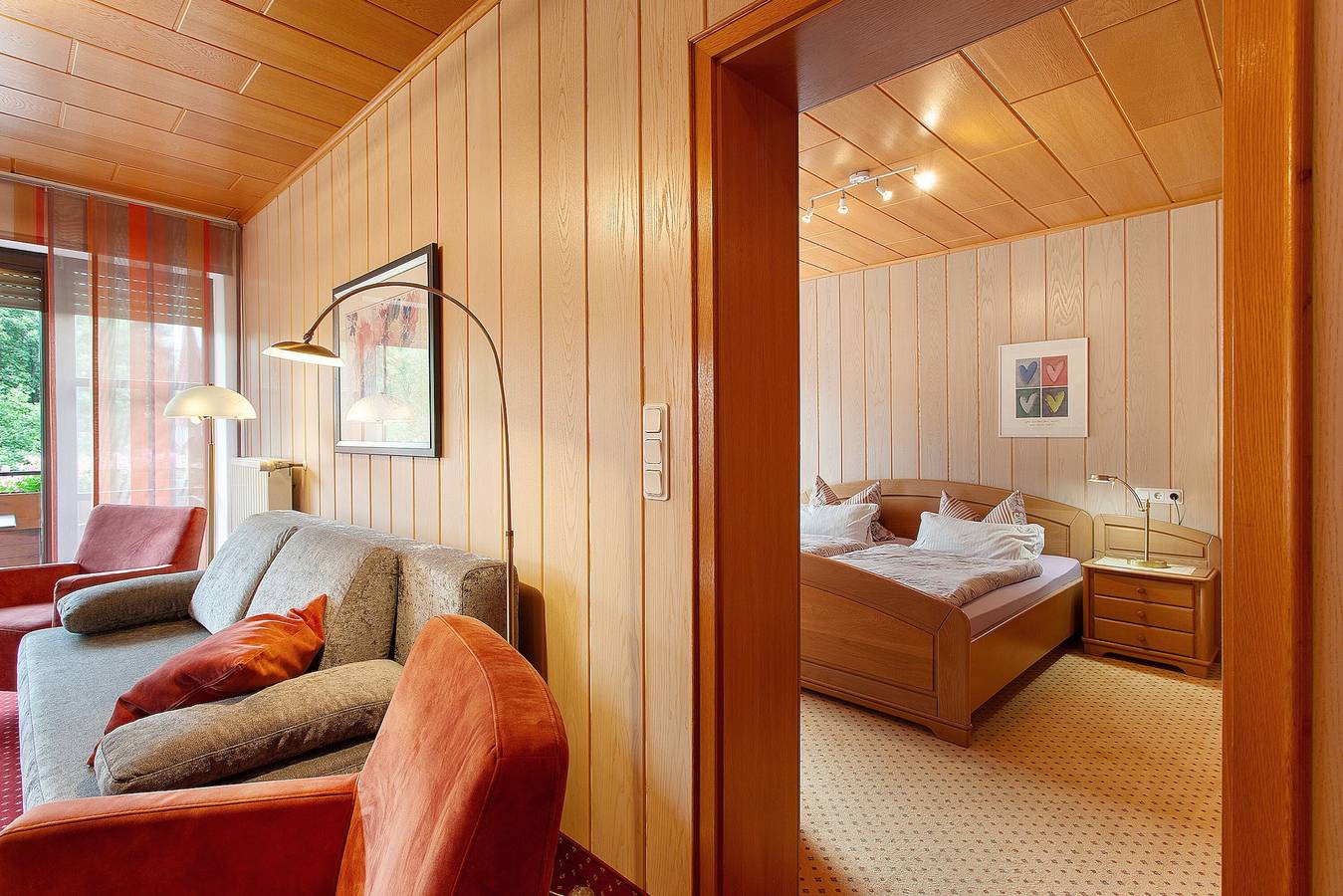 Ganze Wohnung, Haus Schönblick - "Appartment 10" mit Bergblick, Balkon und Wi-Fi in Willingen, die Mittelgebirge