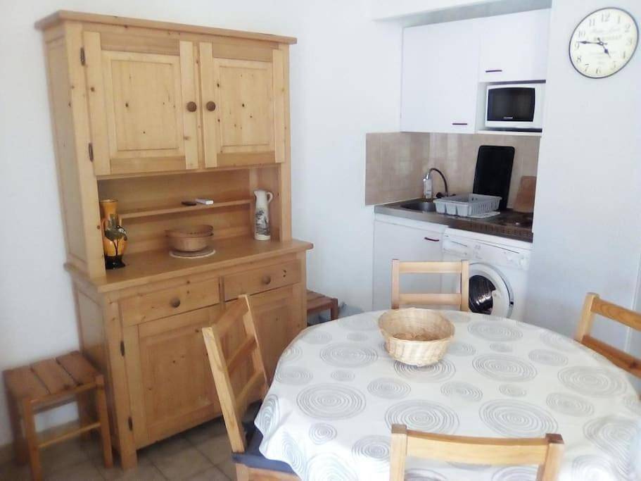 One-Bedroom House in Saint-Martin-de-Brômes, Alpes-de-Haute-Provence