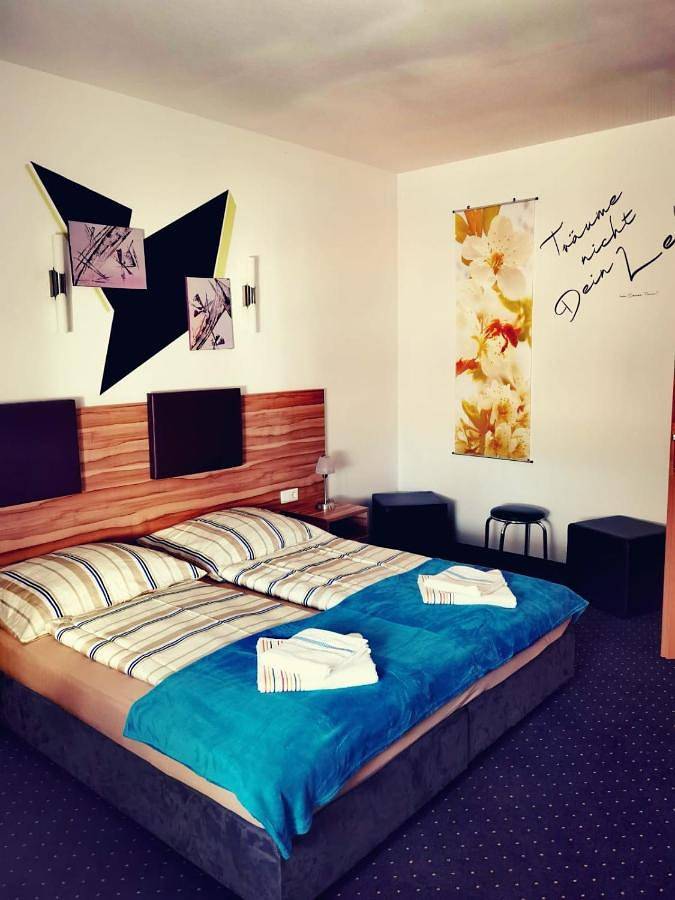 Gästehaus für 2 Personen, mit Garten und Terrasse - 1