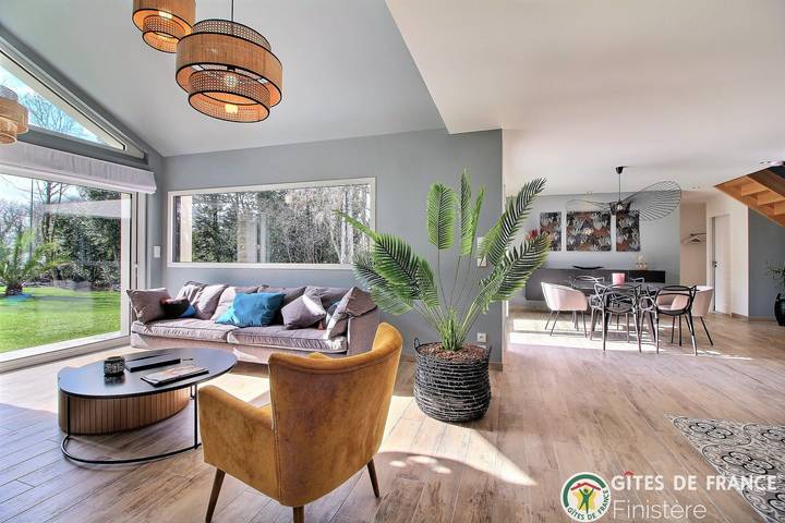 Casa de huéspedes para 6 personas, con terraza y jardín - 1