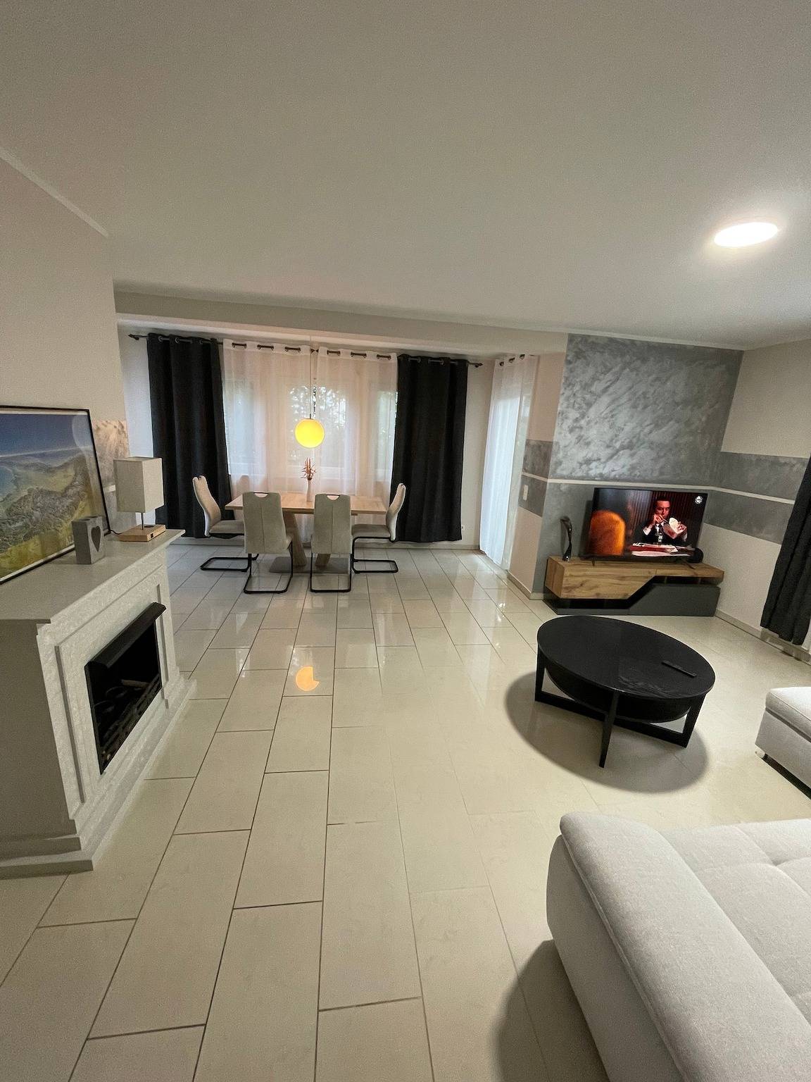 Ganze Ferienwohnung, Nrw -Ferienwohnung-neu renoviert!  Zuhause auf Zeit; in Nußberg in Iserlohn, Märkischer Kreis