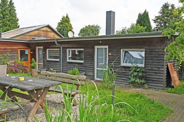 Apartmenthotel für 4 Personen, mit Terrasse und Garten - 1