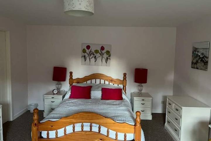 Rose Cottage - Charming Cottage in the Grounds of a Private Country House Estate in Scottish Borders
