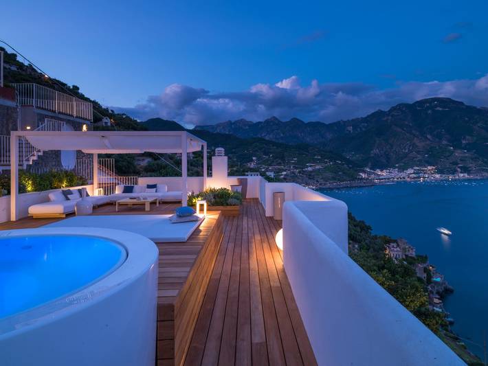 Location de vacances pour 9 personnes, avec jardin ainsi que sauna et vue à Castiglione - 3