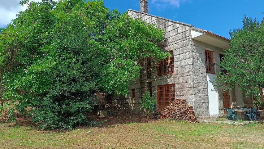 Casa de vacaciones para 10 personas, con vistas y jardín - 1