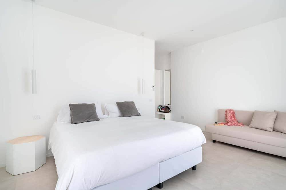 Villa di lusso fronte mare con infinity pool – Arenella, Siracusa in Siracusa, Siracusa e dintorni