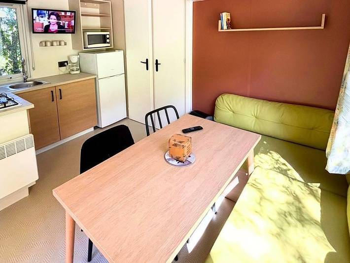 Mobil home pour 6 personnes, avec bassin pour enfant à Reynès - 2