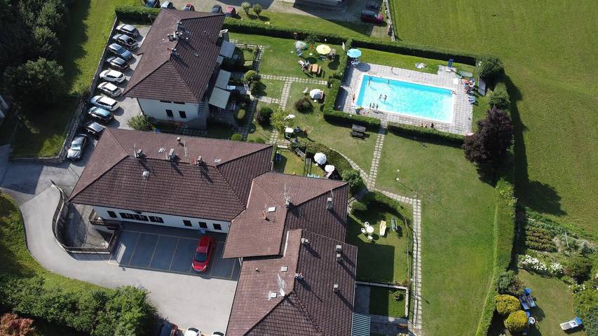 Ferienwohnung für 5 Personen, mit Garten und Seeblick am Ledrosee - 2
