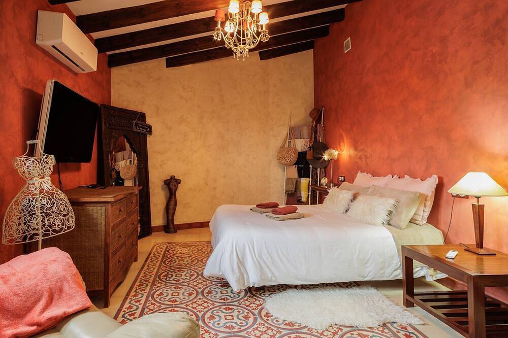 Casa rural 'La Sanadora' con piscina privada, Wi-Fi y aire acondicionado in El Saucejo, Provincia de Sevilla