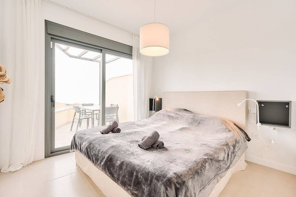 Apartamento entero, Luxe Penthouse Marinsa Beach, Mc01, Korte Loopafstand van Strand en Boulevard in Torrox Costa, Torrox