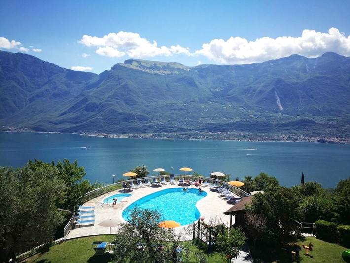 Hotel für 5 Personen, mit Balkon und Terrasse sowie Garten und Pool in Bassanega