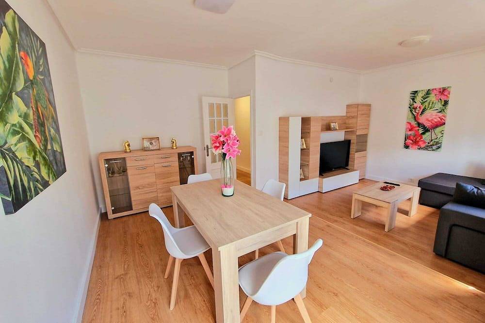 Entire apartment, Spacious and bright apartment in ourense in Ourense, Ourense Region