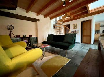 Gîte pour 6 personnes, avec jardin à Berrien