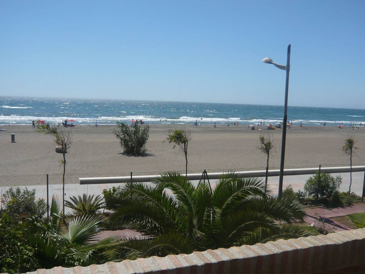 Apartamento entero, Appartement in Torrox Costa mit Großem gemeinsamem Pool und Meerblick in Torrox Costa, Torrox