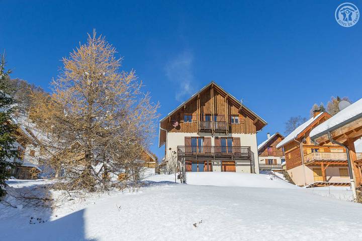 Maison de vacances pour 4 personnes, avec Balcon à Montricher-Albanne