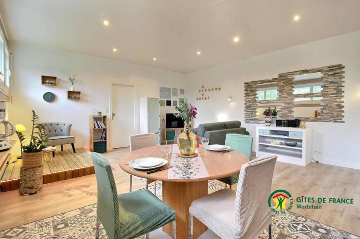 Location de vacances pour 3 personnes, avec jardin à Moustoir-Remungol