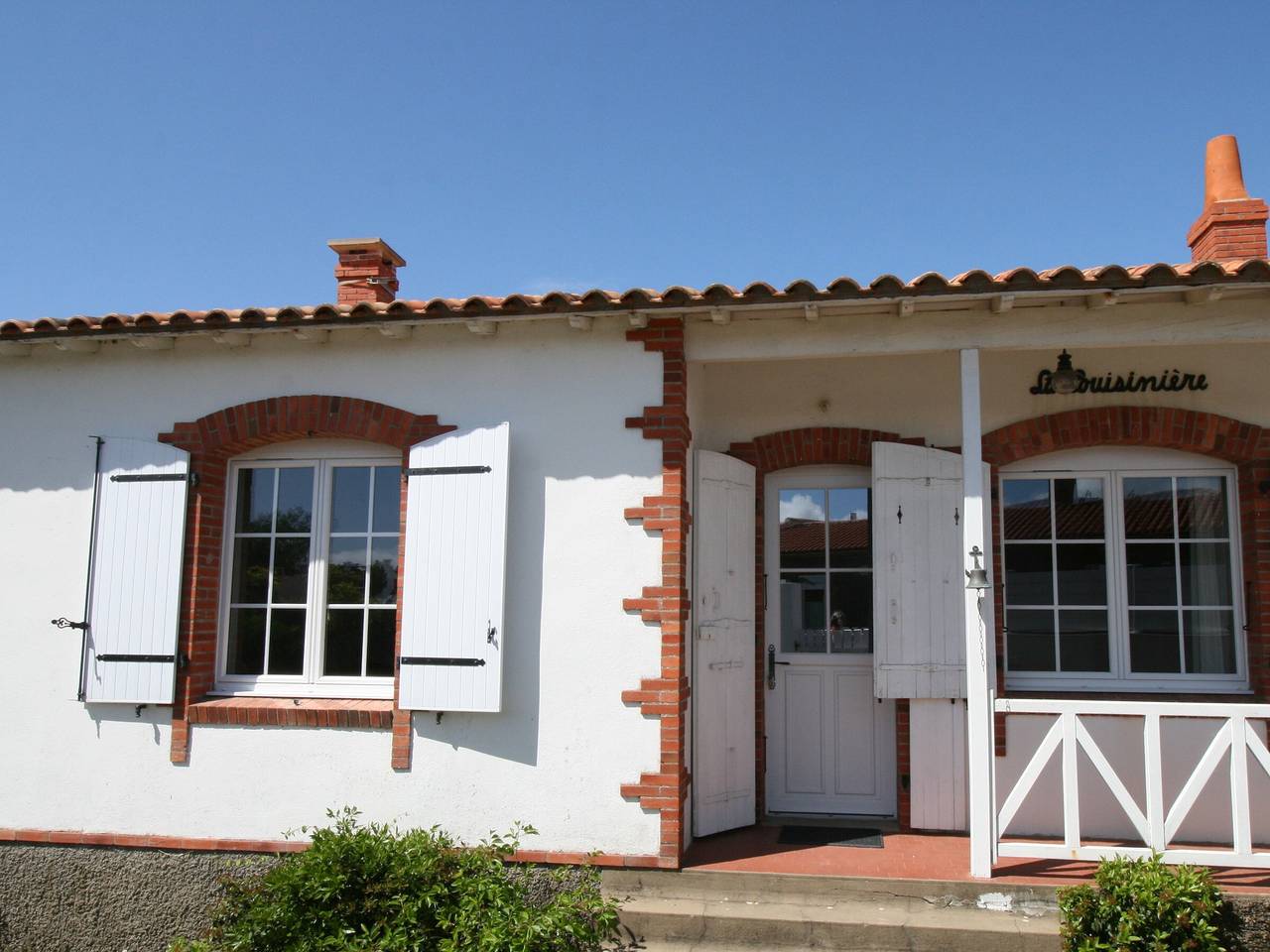 Central House Near Beach with Garden and Parking in La Tranche-sur-Mer, Vendée